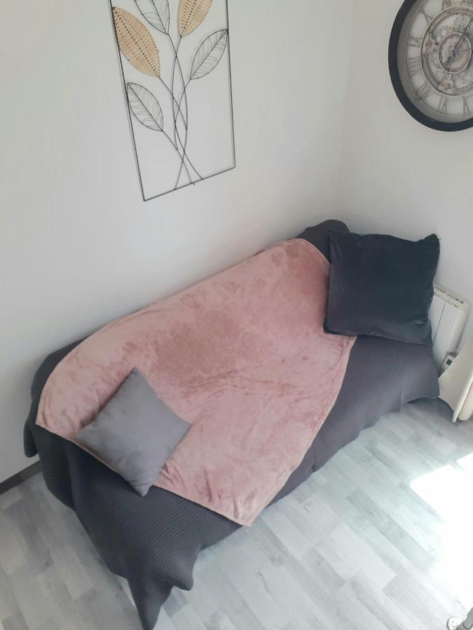 Apartamento Warm Studio En Duplex Proche Paris Et Disney Neuilly-Plaisance Exterior foto
